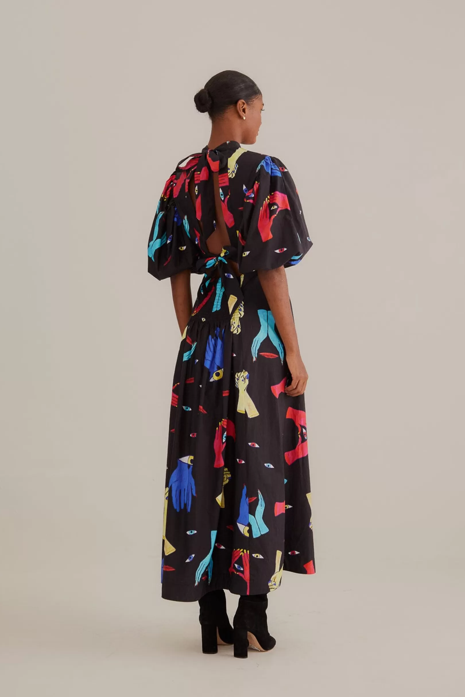FARM Rio  BLACK COLORFUL TOGETHER SHORT SLEEVE MIDI DRESS Cheap