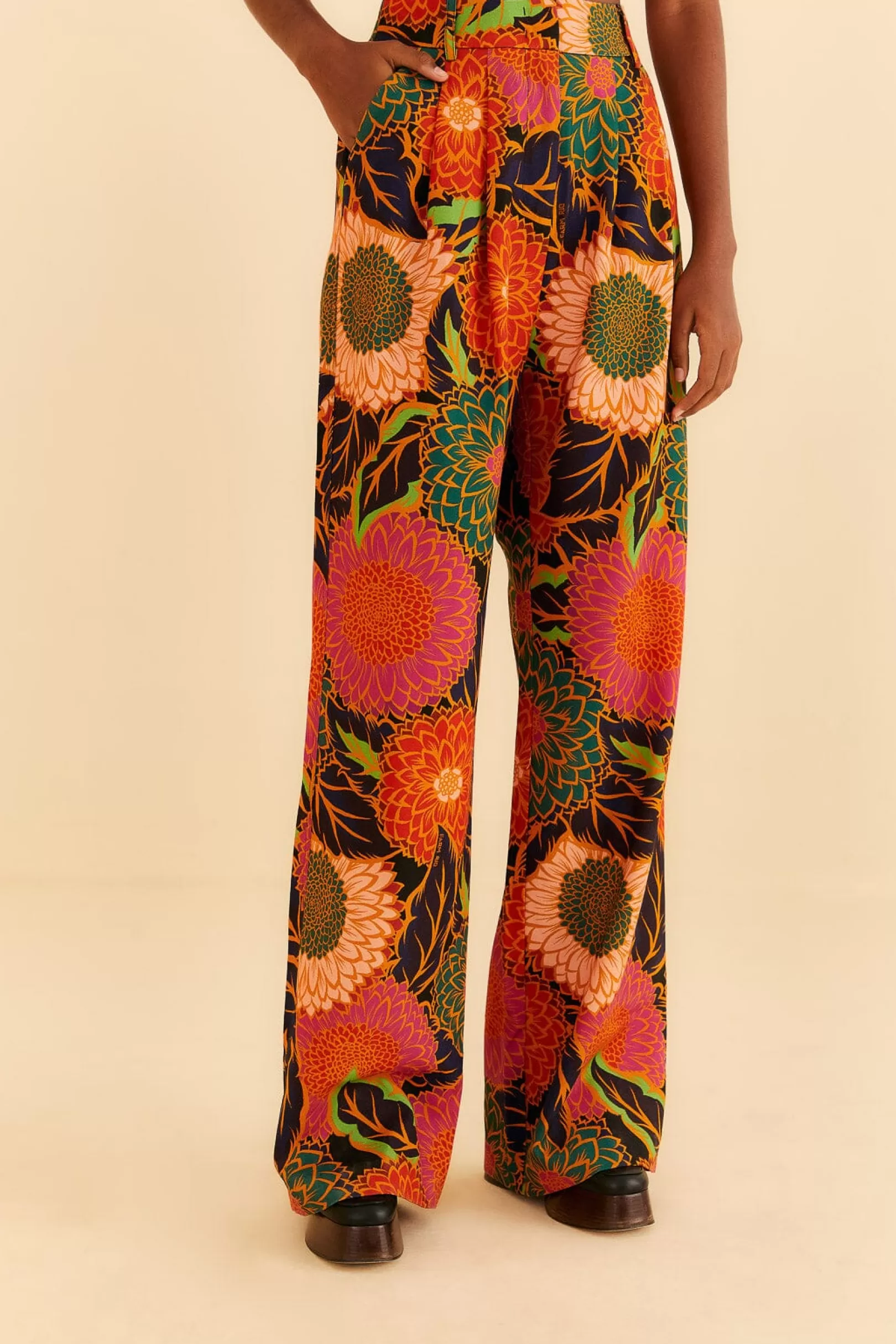 FARM Rio  BLACK VINTAGE GARDEN LOW WAISTED PANTS Shop