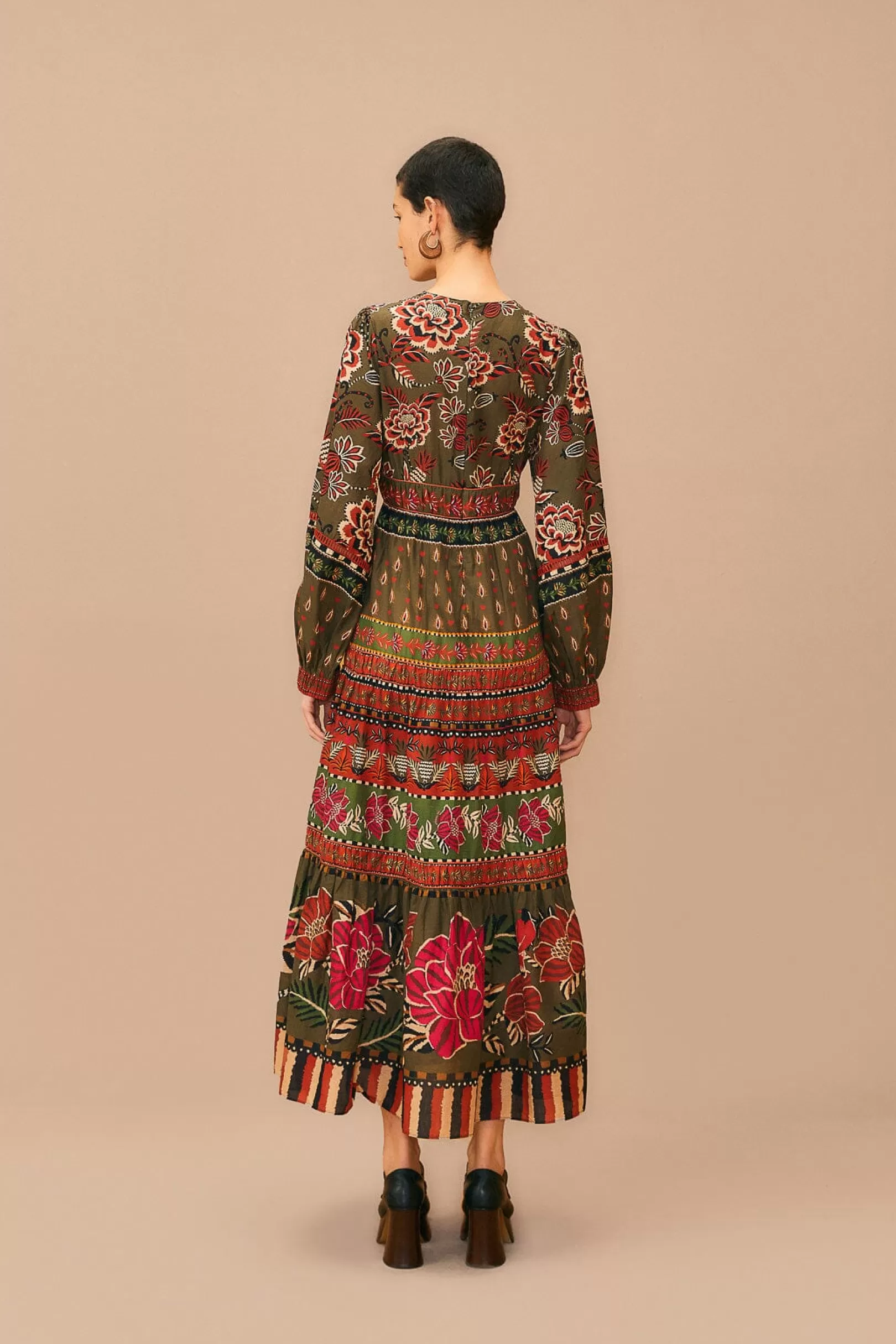 FARM Rio  MULTICOLOR AINIKA FLORAL GARDEN MAXI DRESS Sale