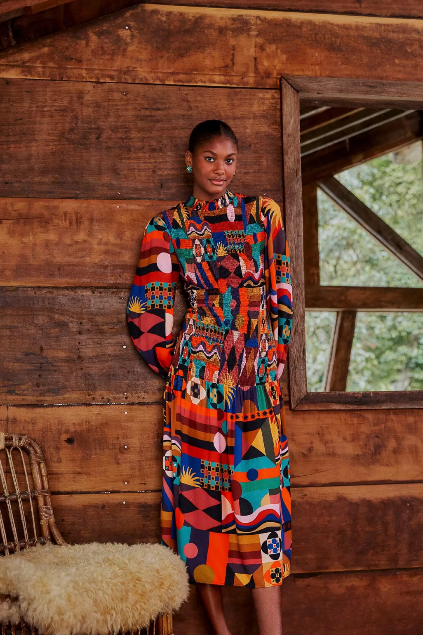 FARM Rio  MULTICOLOR TROPICAL SHAPES LENZING™ ECOVERO™ VISCOSE MIDI DRESS Flash Sale